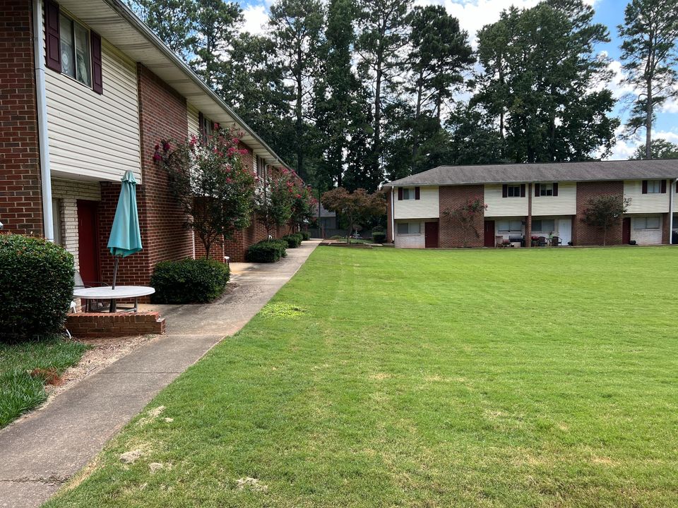 4077 Pine Valley Rd
B-6